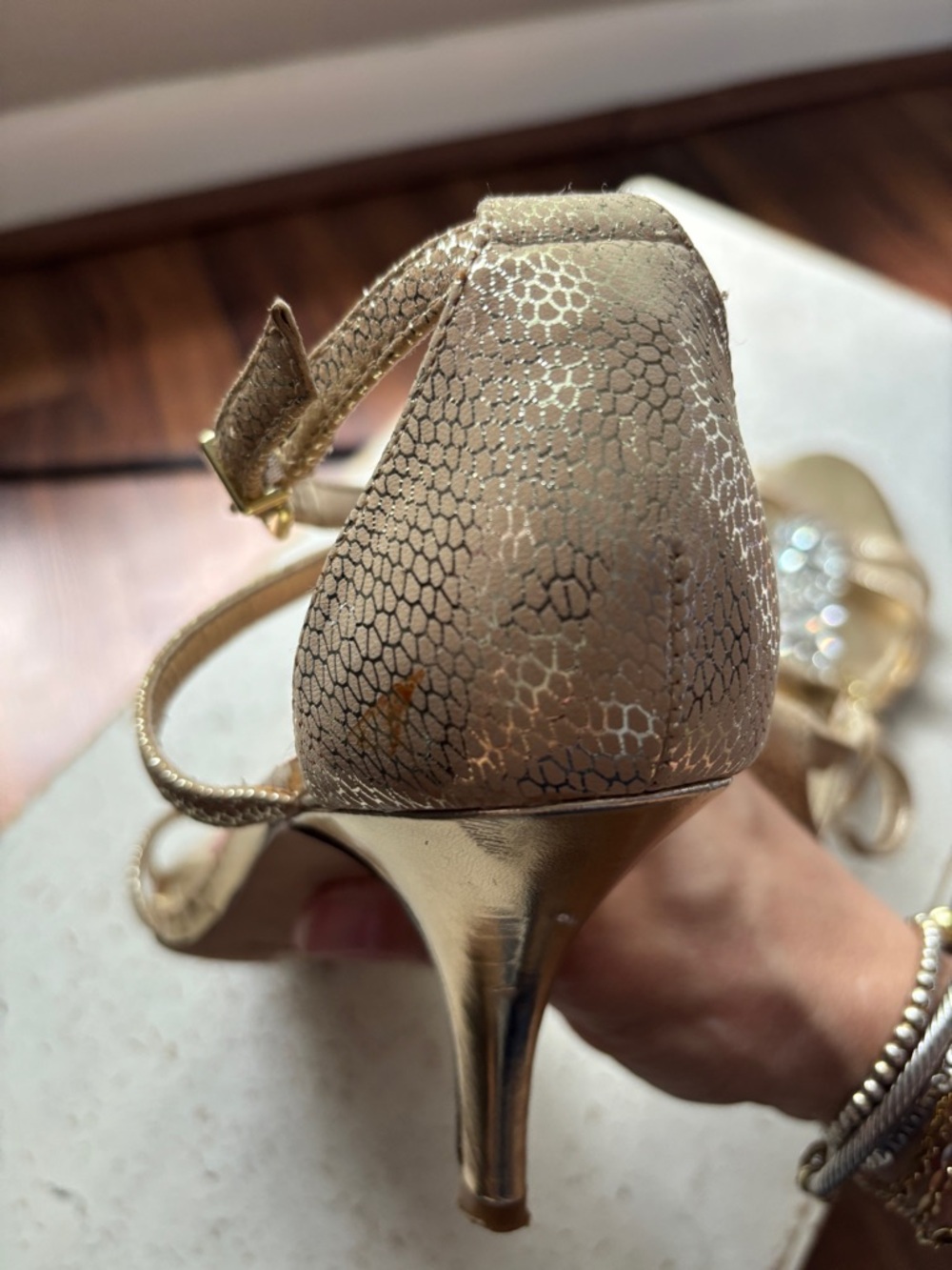 Antonio Melani Gold Embellished Heels Size 9 | Rhinestone T-Strap Glam Sandals - Picture 7 of 7